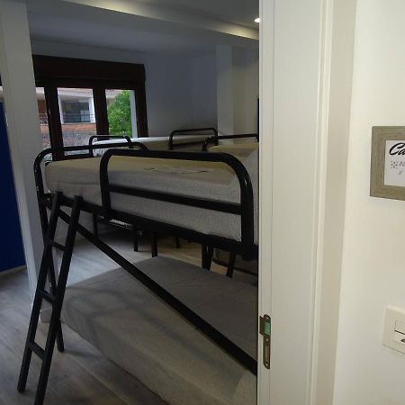 Albergue Roma Пола-де-Лена Екстер'єр фото