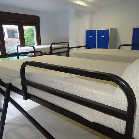 Albergue Roma Пола-де-Лена Екстер'єр фото