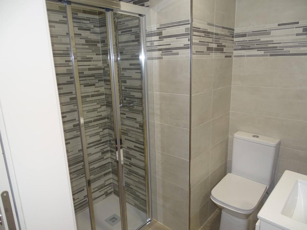 Albergue Roma Пола-де-Лена Екстер'єр фото